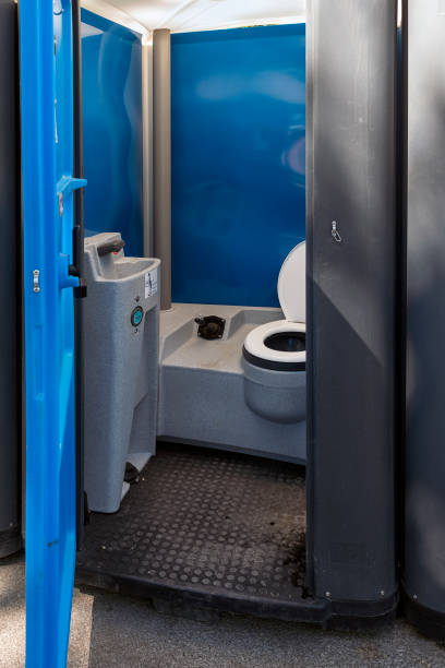 Best High-end porta potty rental  in Opelika, AL