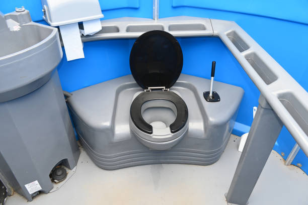 Best Portable bathroom rental  in Opelika, AL